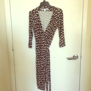 DVF Diane von Furstenberg Wrap Dress in Size 2